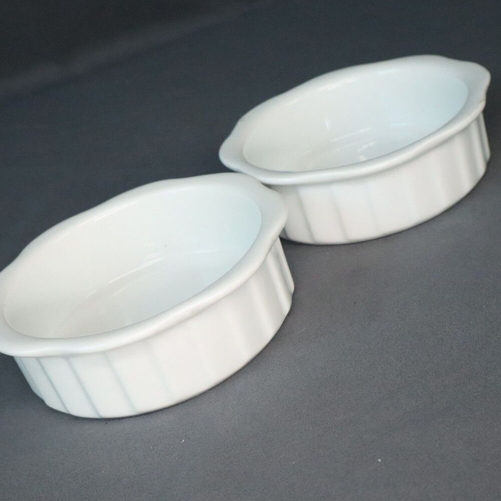 Trivet set of 2 XCELL brand but looks like french white pyrex 3.5" dia x 1" deep